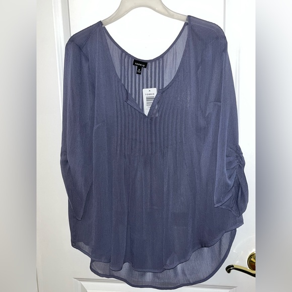 Sheer pale purple shirt - Picture 2 of 2